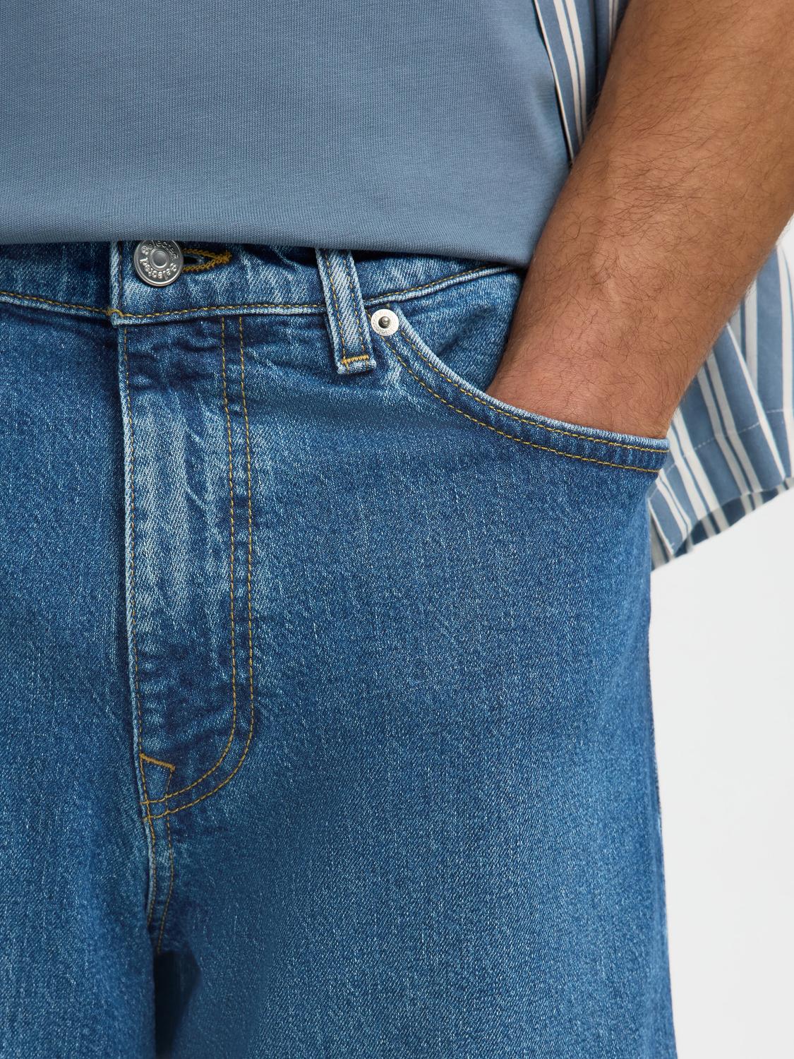 model_shot-detail